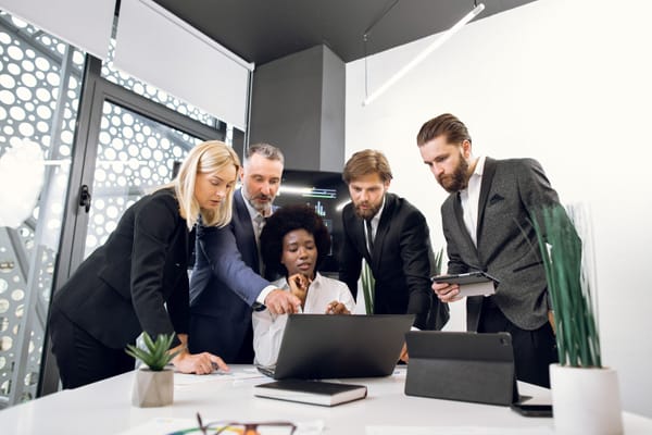 Narzędzia i Systemy CRM dla Sprzedaży B2B